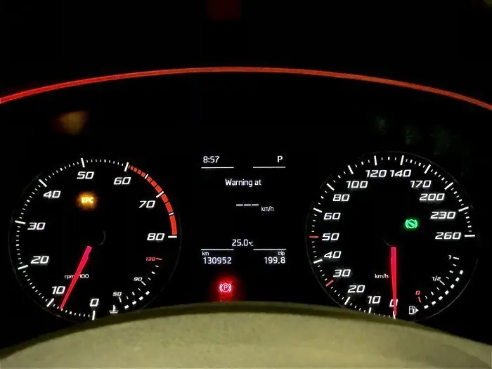 Seat Leon 2015 - صورة 15