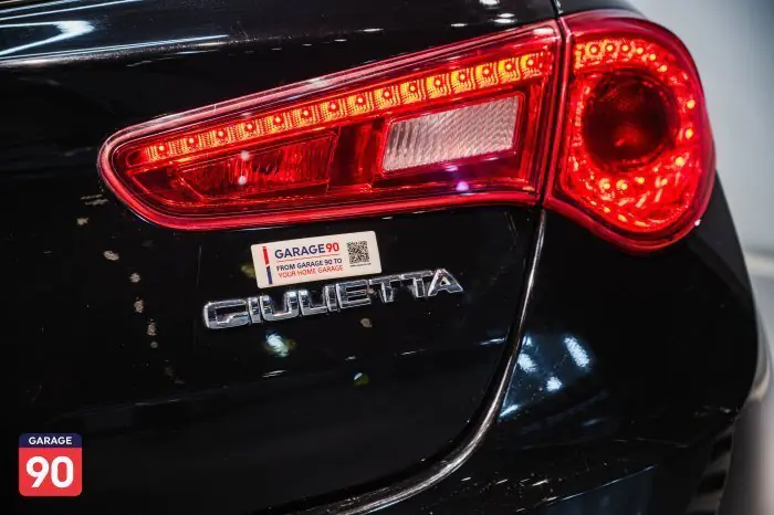 Alfa Romeo Giulia 2020 - صورة 8