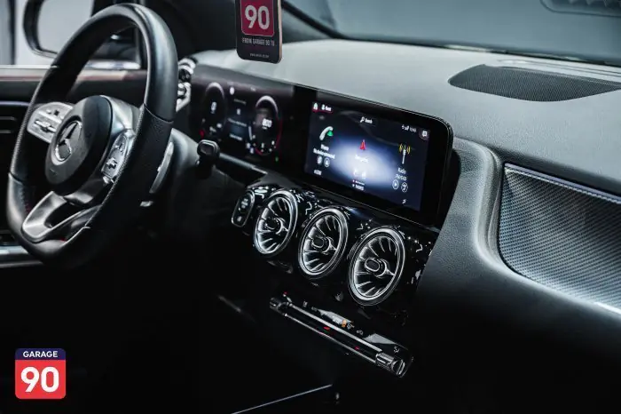 Mercedes-Benz A180 2022 - صورة 12