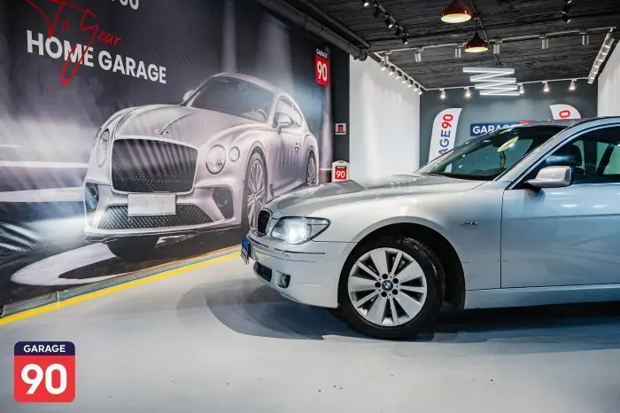 bmw 740 2009 - صورة 7