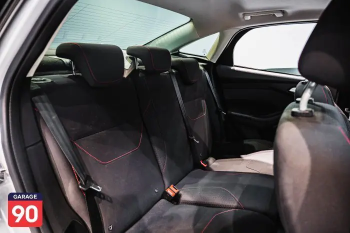 Ford Focus 2018 - صورة 15