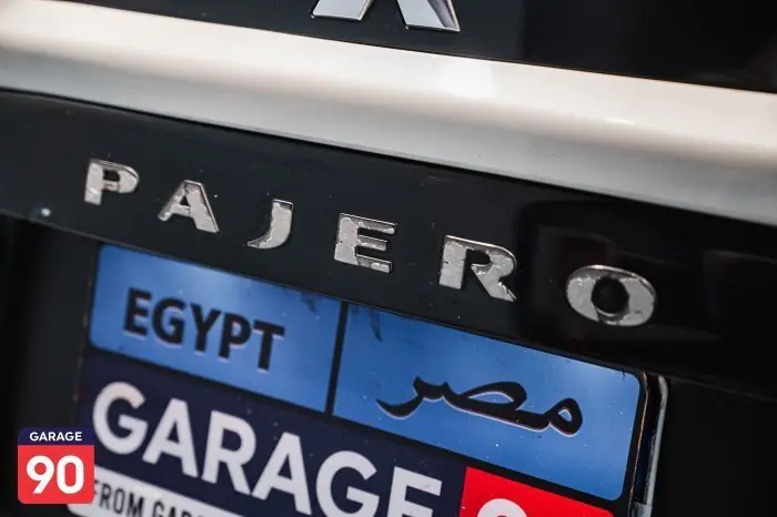 Mitsubishi Pajero 2015 - صورة 10