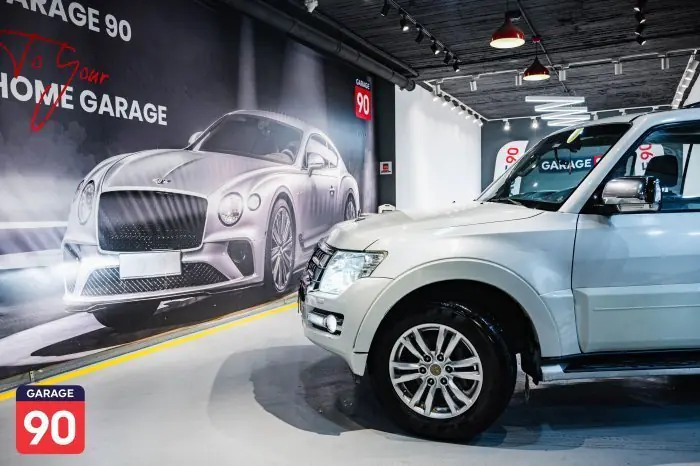 Mitsubishi Pajero 2015 - صورة 17