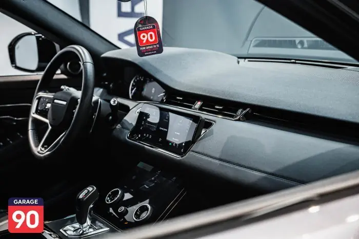 Land Rover Evoque 2023 - صورة 17