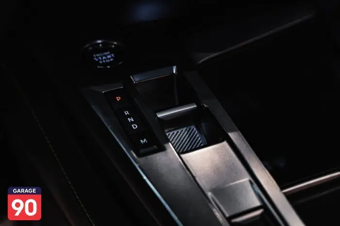 Peugeot 408 2023 - صورة 11