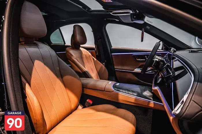 Mercedes-Benz E200 2024 - صورة 17