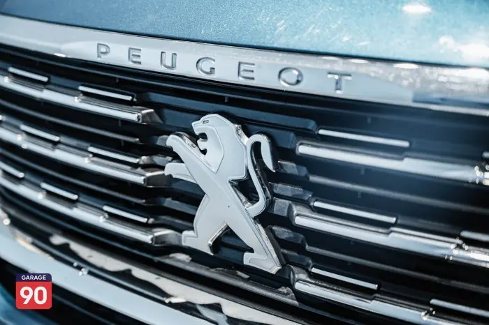 Peugeot 5008 2020 - صورة 9