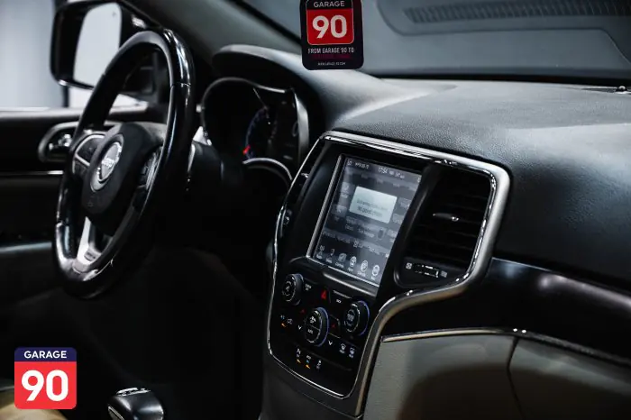 Jeep Grand Cherokee 2018 - صورة 13
