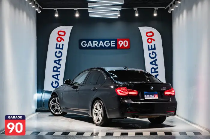 bmw 320i 2018 - صورة 6