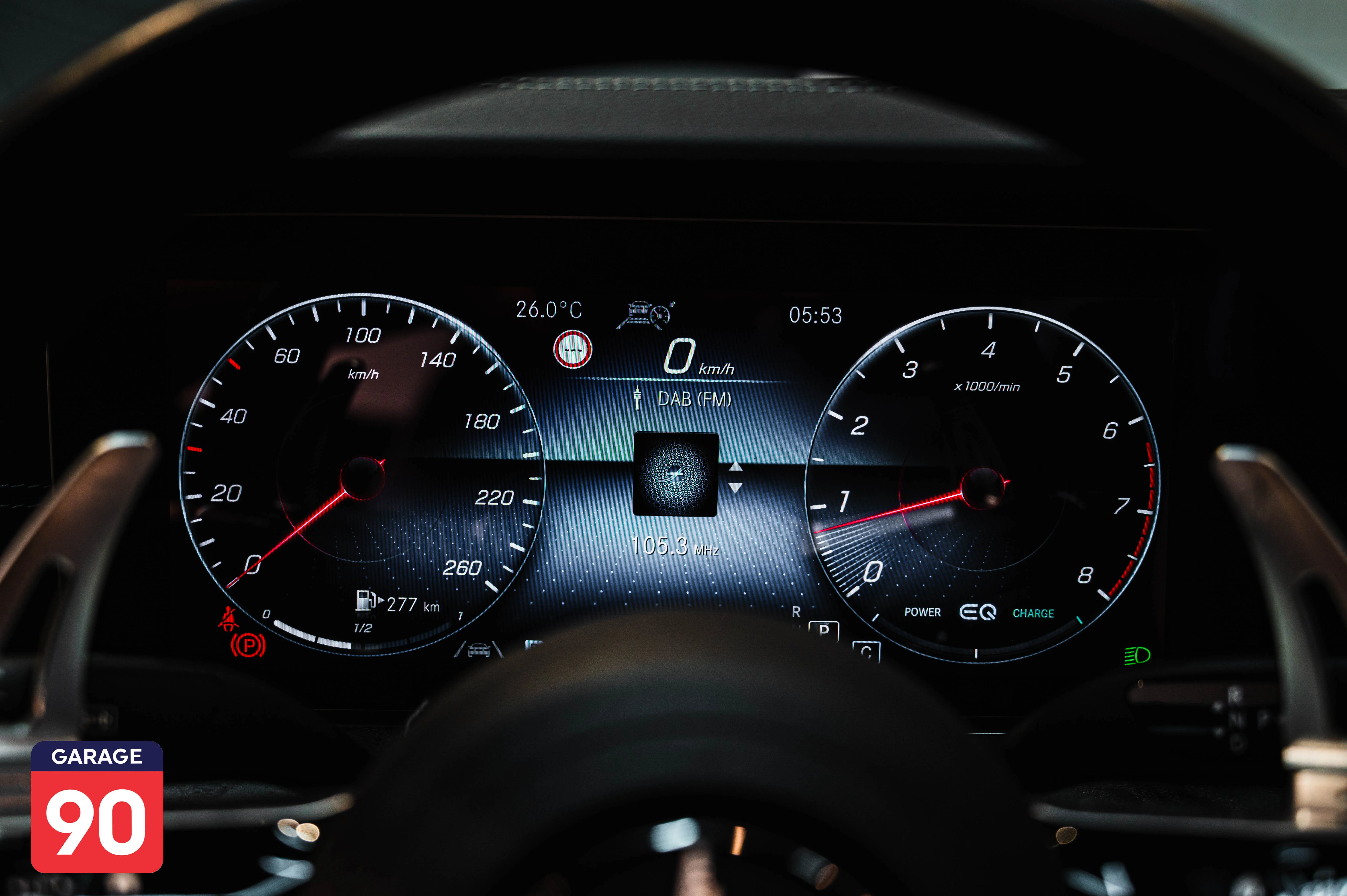 Mercedes-Benz E200 2022 - صورة 19