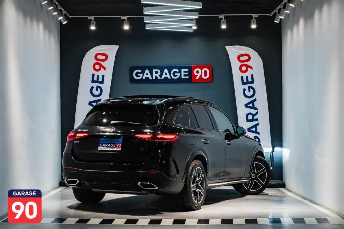 Mercedes-Benz GLC300 2023 - صورة 6