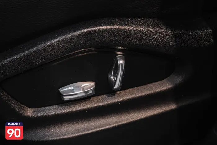 Porsche Cayenne 2021 - صورة 12