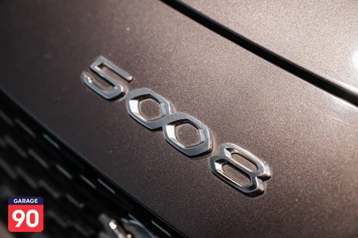 Peugeot 5008 2022 - صورة 8
