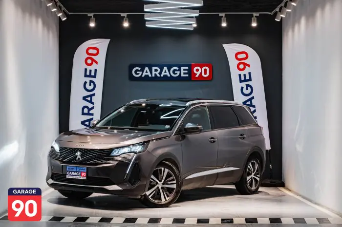 Peugeot 5008 2022 - صورة 2
