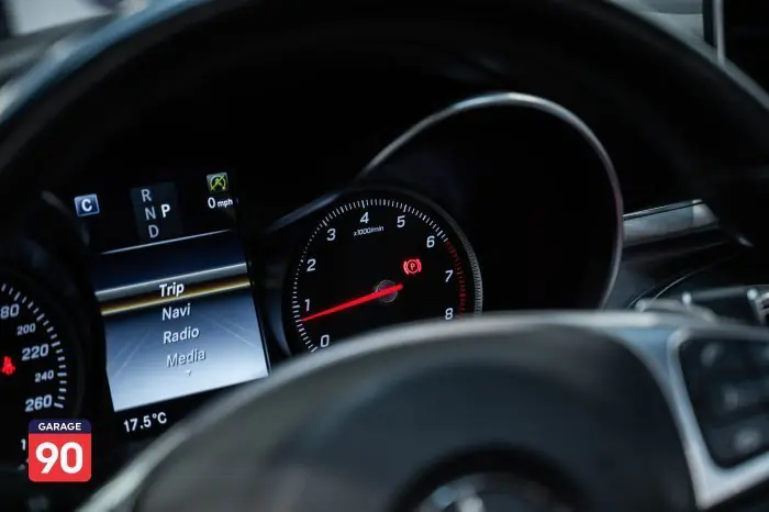 Mercedes-Benz C180 2018 - صورة 13