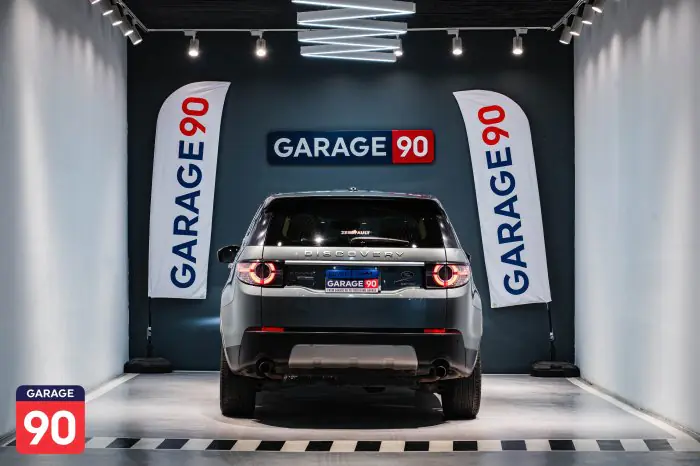 Land Rover Discovery 2016 - صورة 4
