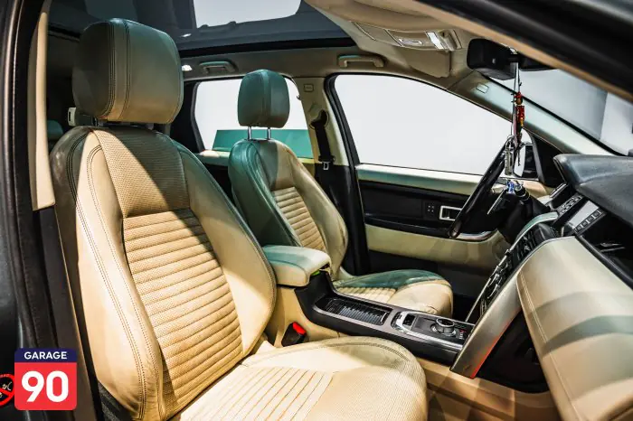 Land Rover Discovery 2016 - صورة 10