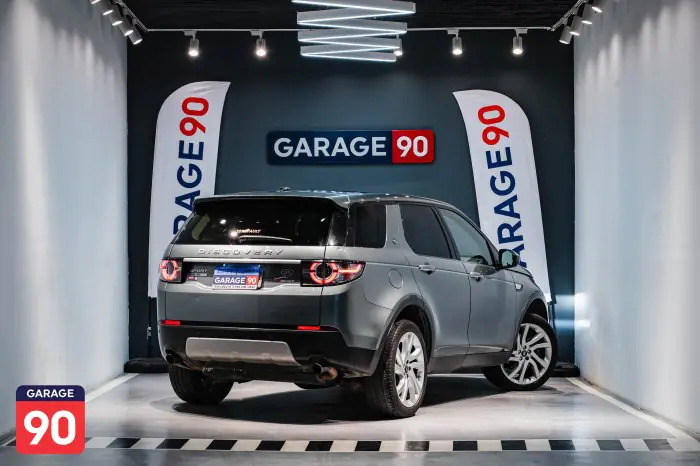Land Rover Discovery 2016 - صورة 6