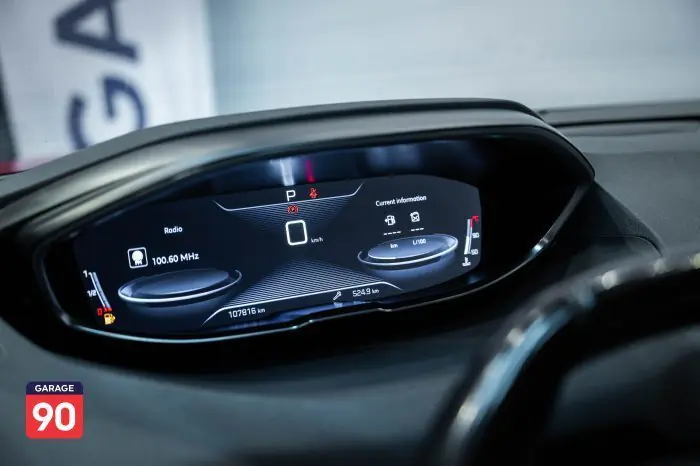 Peugeot 3008 2020 - صورة 9