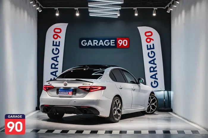 Alfa Romeo Giulia 2021 - صورة 5