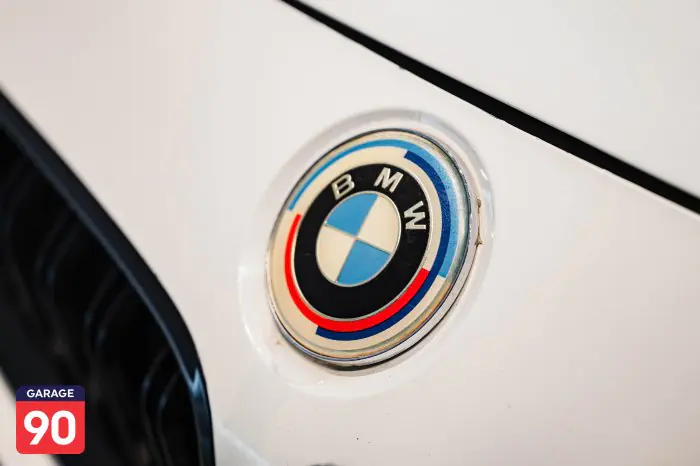 bmw 318i 2017 - صورة 17