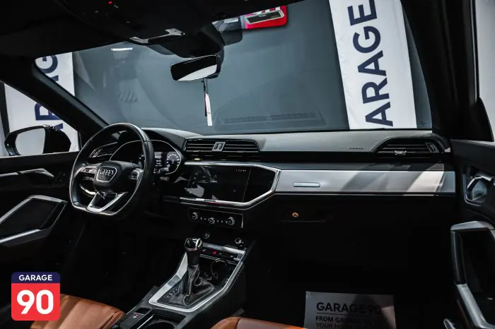 Audi Q3 2023 - صورة 14
