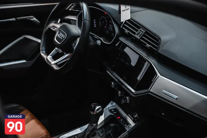 Audi Q3 2023 - صورة 13