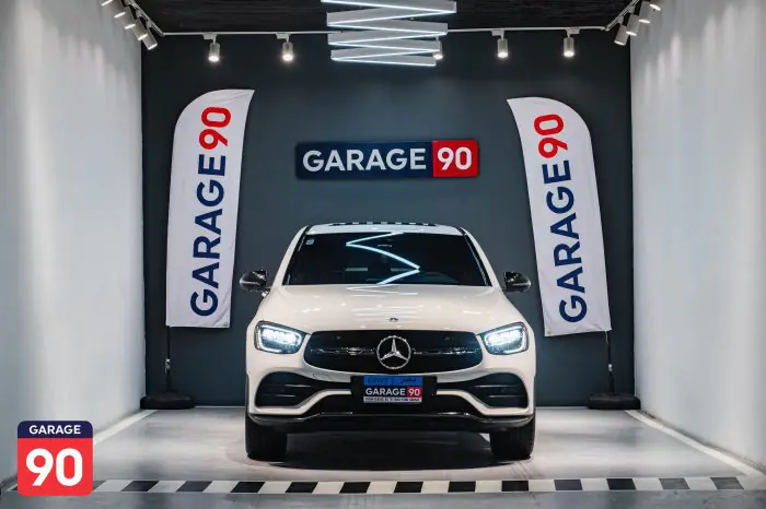 Mercedes-Benz GLC300 2023