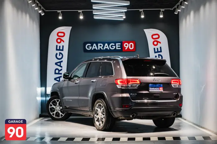 Jeep Grand Cherokee 2020 - صورة 6
