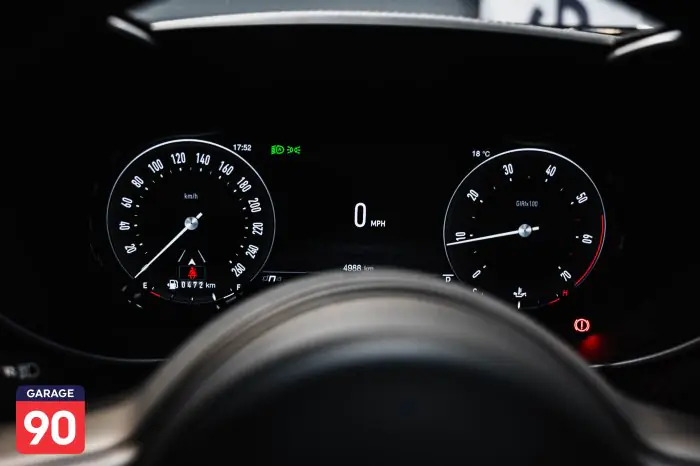 Alfa Romeo Giulia 2024 - صورة 13