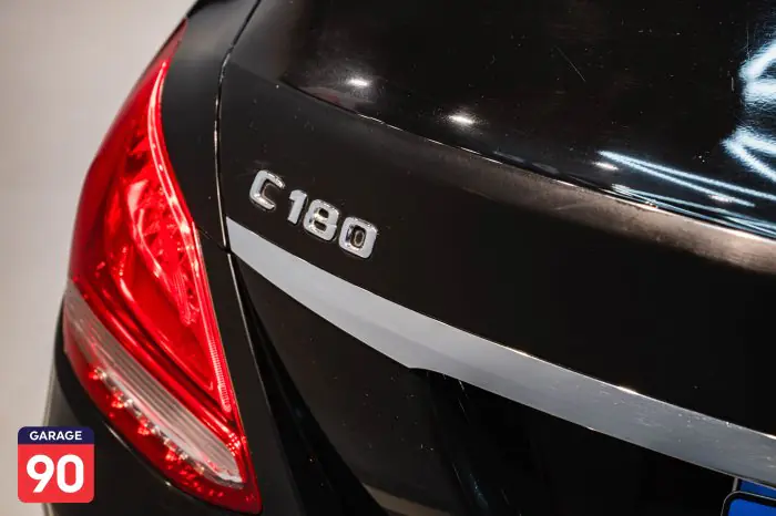 Mercedes-Benz C180 2016 - صورة 7