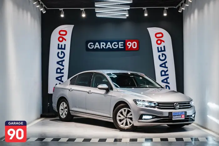 Volkswagen Passat 2022 - صورة 2