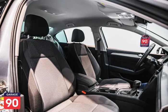 Volkswagen Passat 2022 - صورة 9