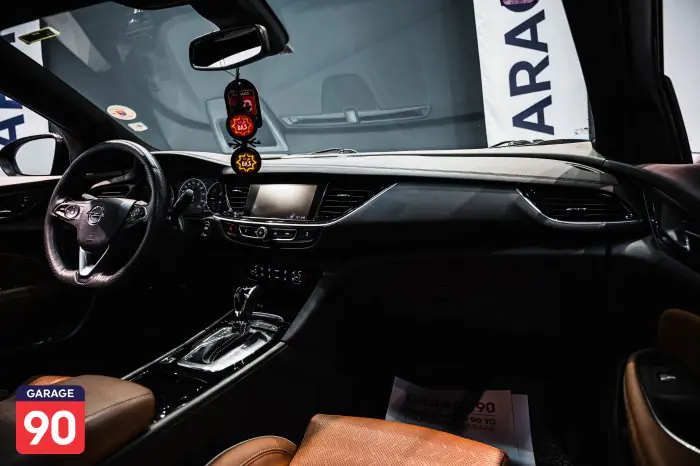 Opel Insignia 2020 - صورة 19