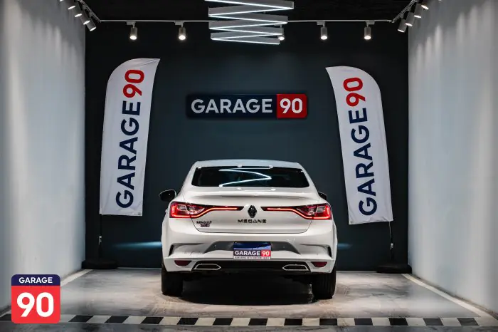 Renault Megane 2022 - صورة 5