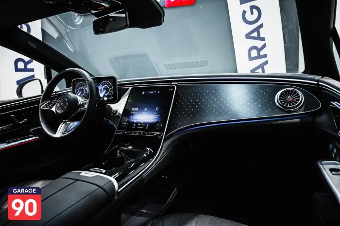 Mercedes-Benz Eqe300 2023 - صورة 17