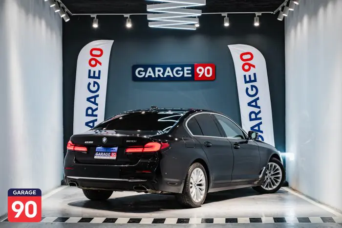 bmw 520i 2023 - صورة 6
