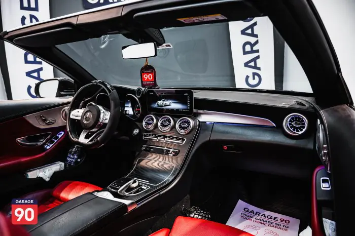 Mercedes-Benz C180 2019 - صورة 15