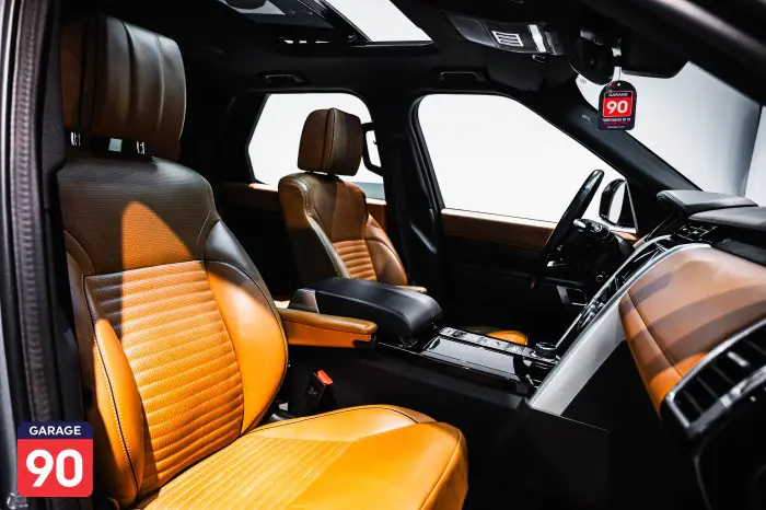 Land Rover Discovery 2020 - صورة 9