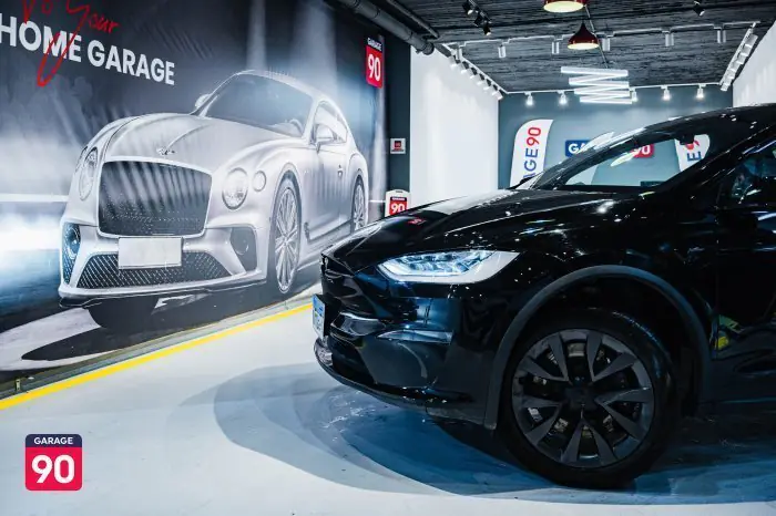 Tesla Model Y 2023 - صورة 10