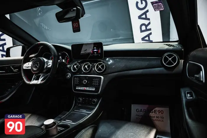 Mercedes-Benz GLA200 2020 - صورة 10