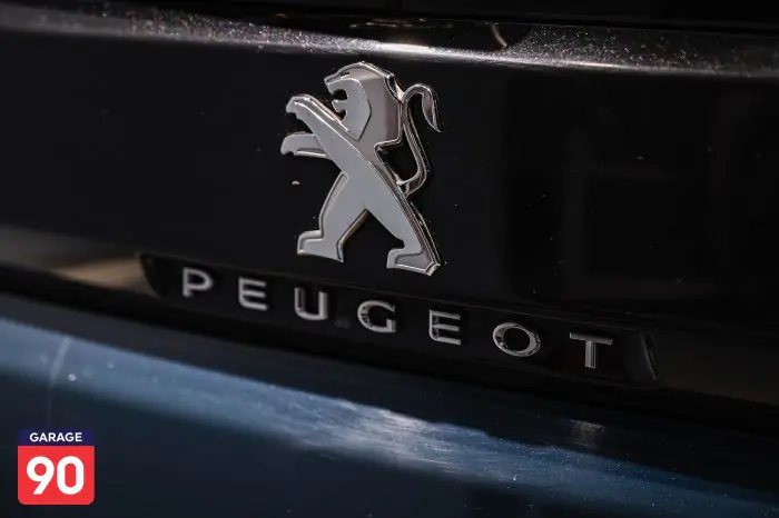 Peugeot 5008 2021 - صورة 9