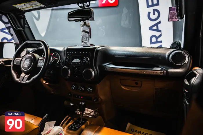 Jeep Wrangler 2013 - صورة 12