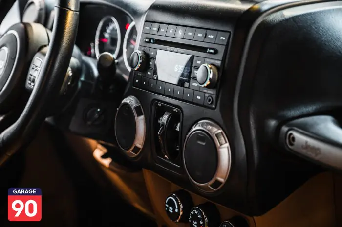 Jeep Wrangler 2013 - صورة 11