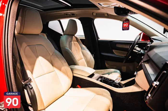 Volvo XC40 2021 - صورة 9