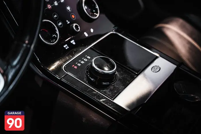 Land Rover Velar 2020 - صورة 12