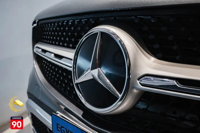 Mercedes-Benz GLC300 2020 - صورة 8