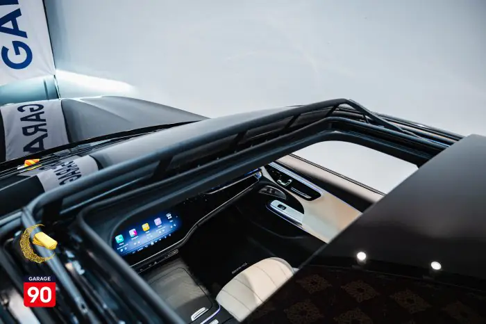 Mercedes-Benz E200 2024 - صورة 11