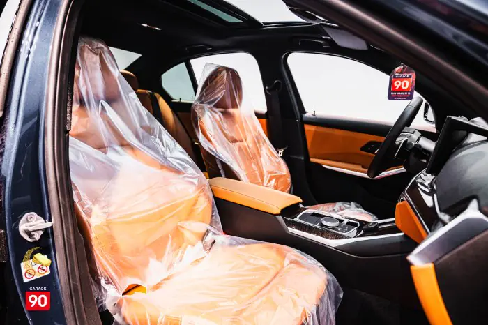 bmw 320i 2024 - صورة 17