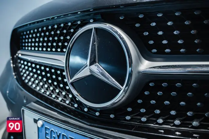 Mercedes-Benz C200 2019 - صورة 8